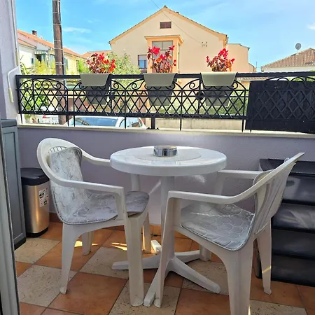 Valent-studio Apartment Zadar