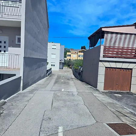 Valent-studio Apartment Zadar