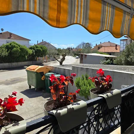 Valent-fast Wifi, Free Parking,balcony,near The Zadar
