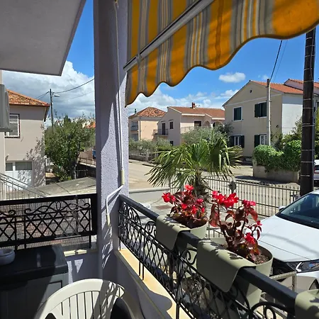 Valent-fast Wifi, Free Parking,balcony,near The Appartement *