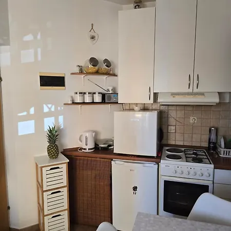 Valent-fast Wifi, Free Parking,balcony,near The * Zadar