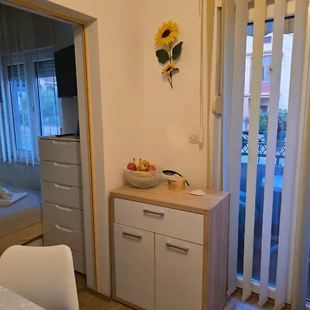 Valent-fast Wifi, Free Parking,balcony,near The Zadar
