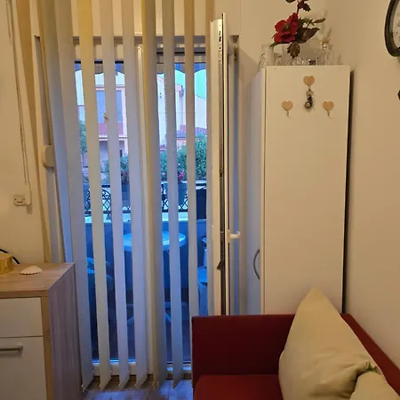 Appartement Valent-fast Wifi, Free Parking,balcony,near The *