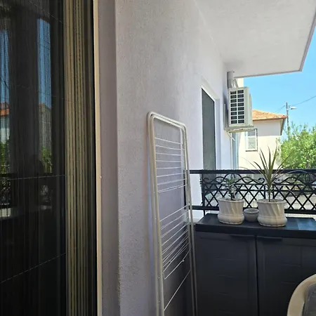 Appartement Valent-fast Wifi, Free Parking,balcony,near The *