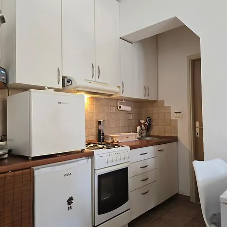 Appartement Valent-fast Wifi, Free Parking,balcony,near The
